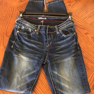 Skinny jeans